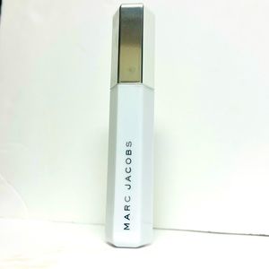 MARC JACOBS VELVET MASCARA LASH PRIMER BASE , NEW WITHOUT BOX